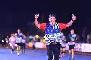 BIB: 
                            <button type="button" onclick="openModal(24222096)" class="btn btn-primary btn-sm float-right btn-popup" data-toggle="modal" data-target=".modal-high-quality">
                        <i class="fas fa-shopping-cart"></i> Add to Cart
                    </button>
                                            <button type="button" onclick="isThisMe(24222096, true)" class="btn btn-success btn-sm float-right btn-popup btn-isme hidden" data-toggle="tooltip" data-placement="bottom" title="นี่คือรูปของคุณใช่ไหม คลิกที่นี่เพื่อเอาเข้าอัลบั้ม">
                        <i class="fas fa-plus"></i> Add to album
                    </button>
                    <button type="button" onclick="isThisMe(24222096, false)" class="btn btn-warning btn-sm float-right btn-popup btn-isnotme hidden">
                        <i class="fas fa-ban"></i> Remove from album
                    </button>